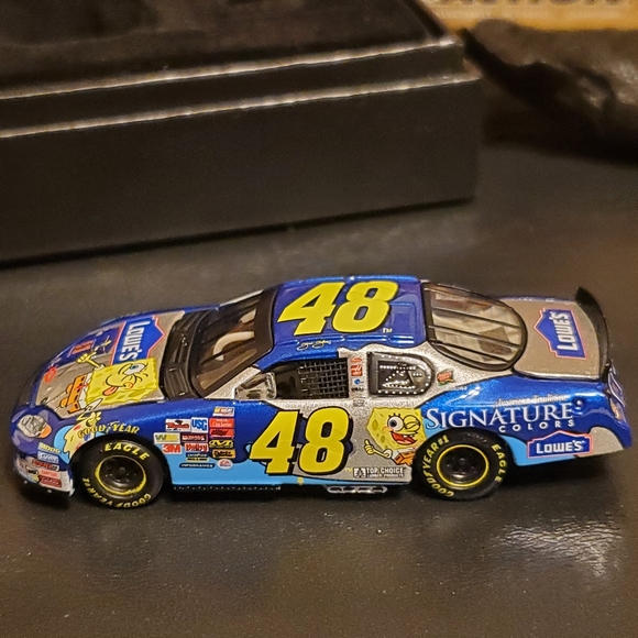 Jimmie Johnson 2003 Chevy Monte Carlo Diecast 1:64 Racecar - Picture 6 of 17